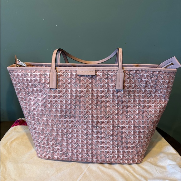 Brand New Tory Burch Ever Ready Monogram Tote - Picture 3 of 7